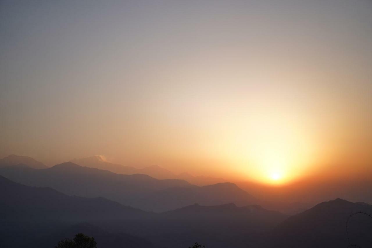Hotel Mountain View - Lakeside Pokhara Buitenkant foto